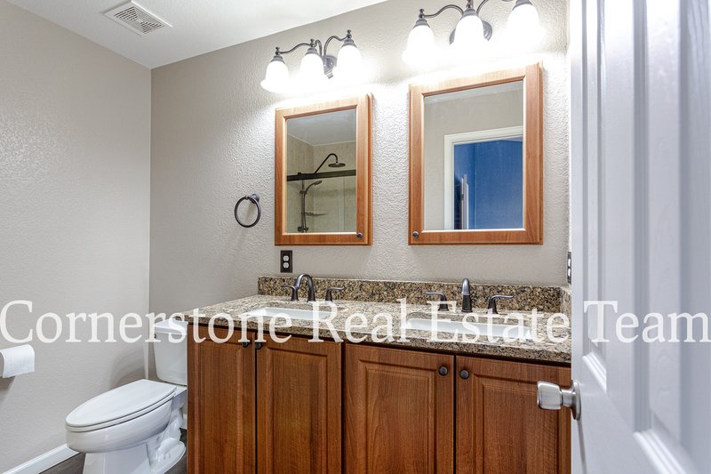 2230 Falkirk Drive property image