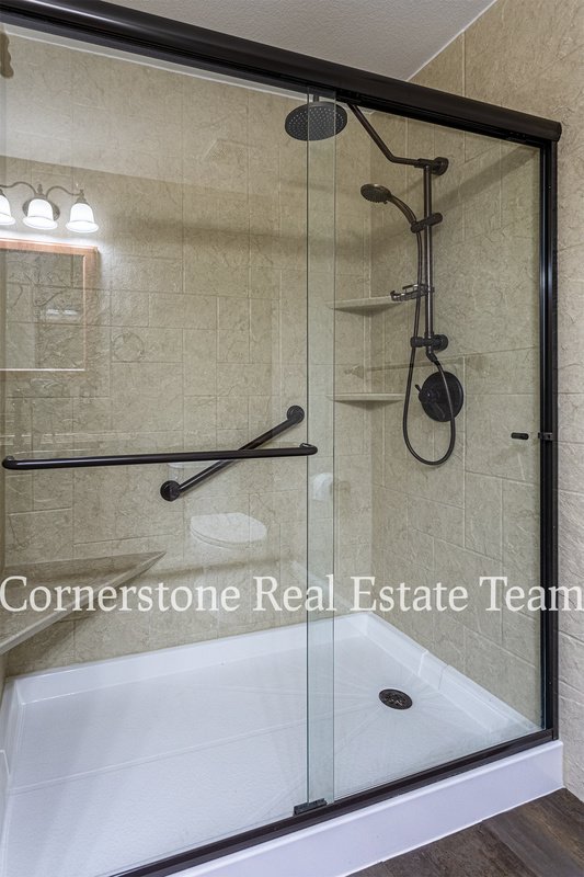 2230 Falkirk Drive property image