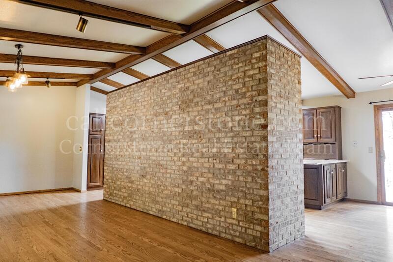3427 Clubheights Drive property image
