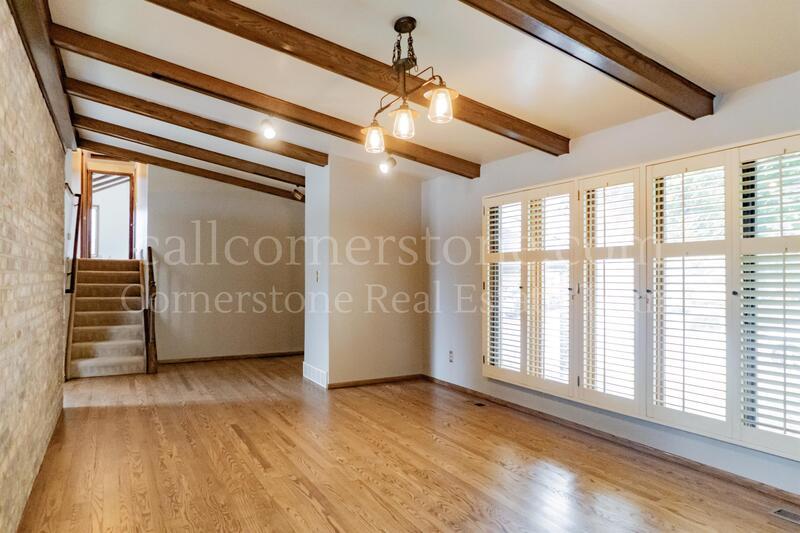 3427 Clubheights Drive property image