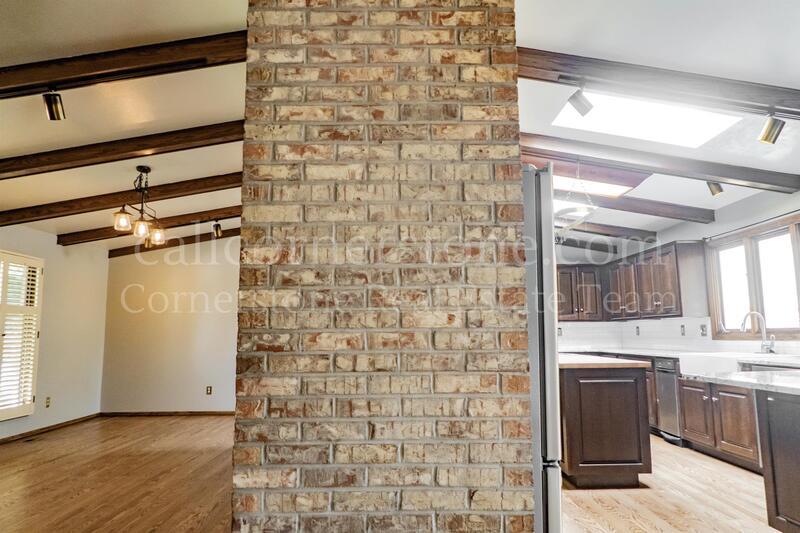 3427 Clubheights Drive property image