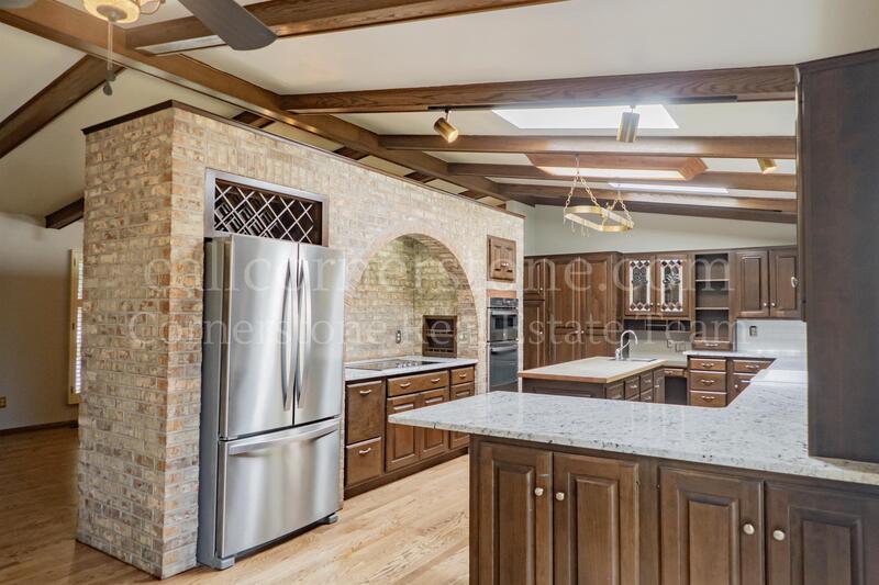 3427 Clubheights Drive property image