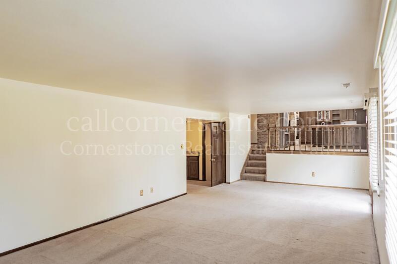 3427 Clubheights Drive property image