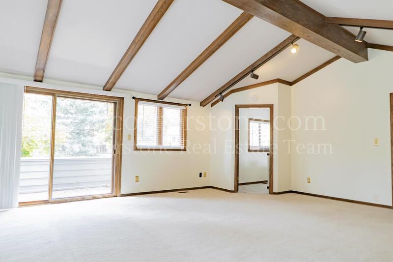 3427 Clubheights Drive property image