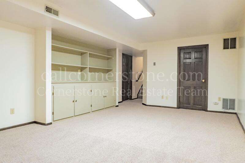 3427 Clubheights Drive property image