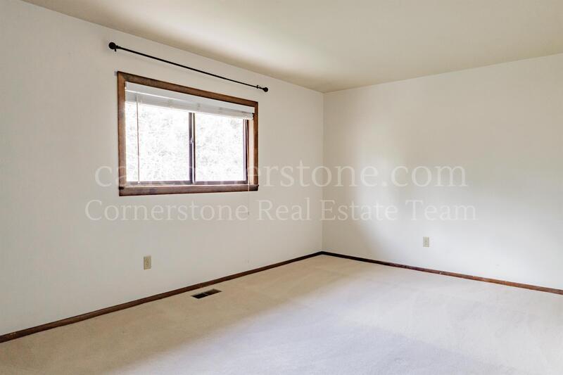 3427 Clubheights Drive property image