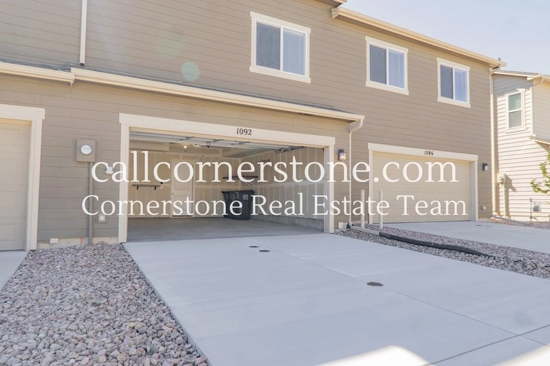 1092 Petra Heights property image