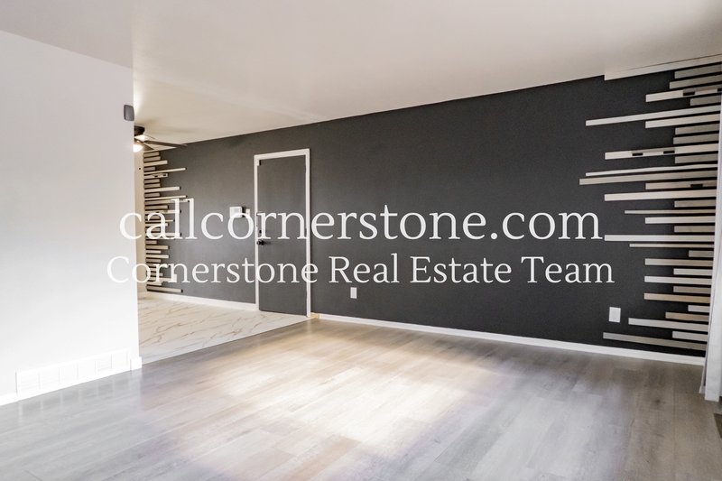 1320 Verde Drive property image