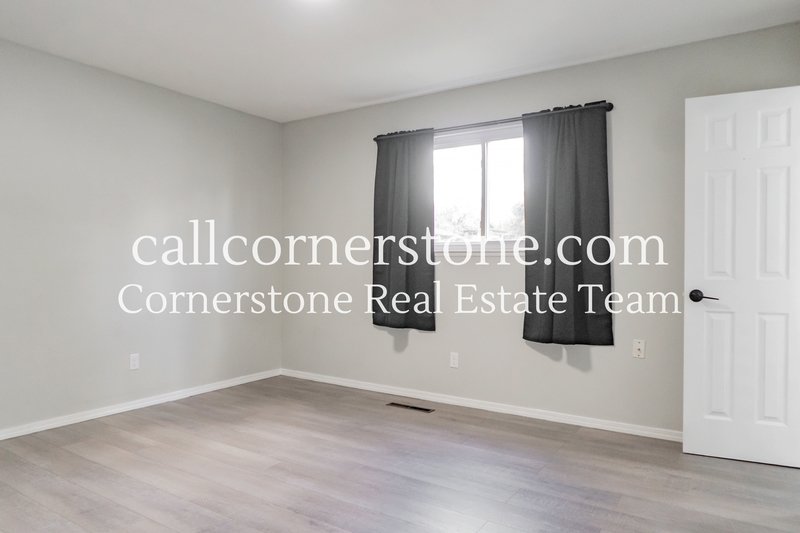 1320 Verde Drive property image