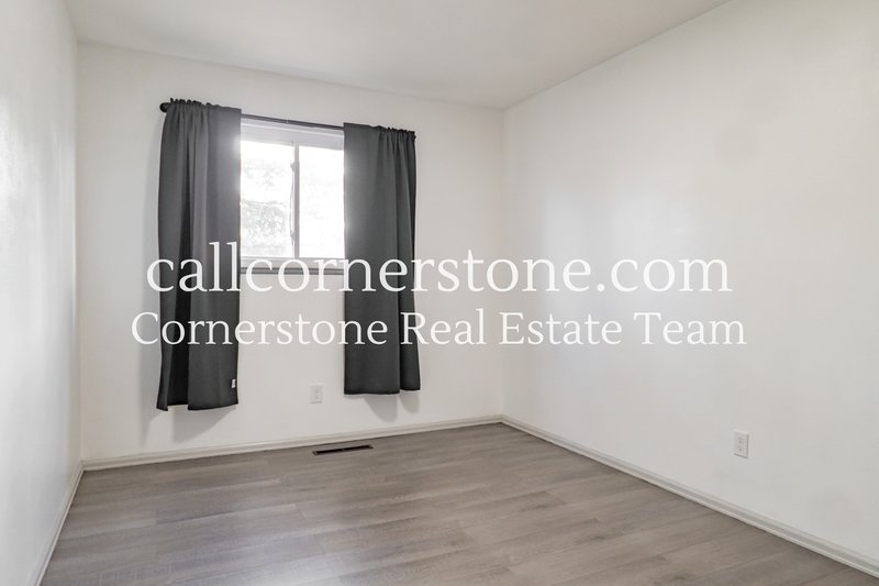 1320 Verde Drive property image