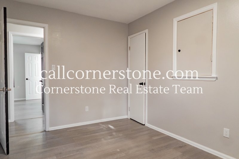 1320 Verde Drive property image