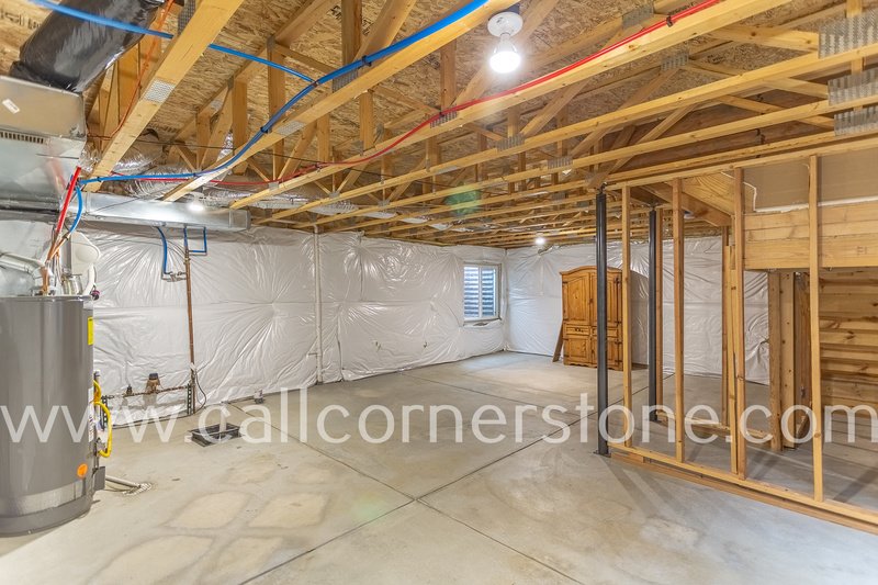 1322 Antrim Loop property image