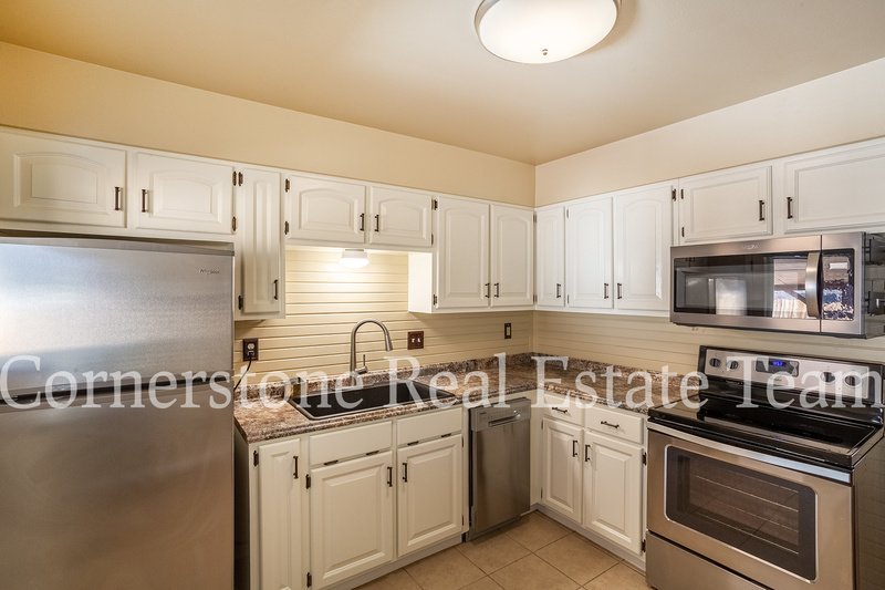 692 Bridger Drive property image