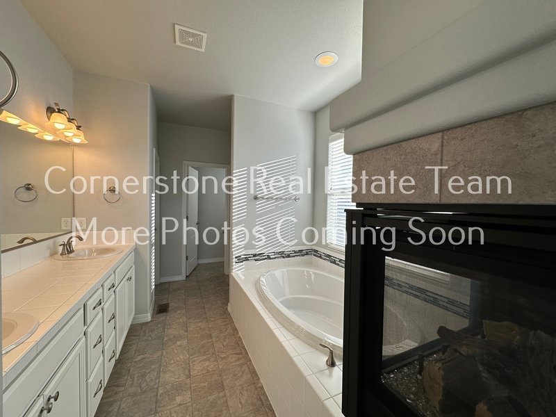 11430 Palmers Green Drive property image