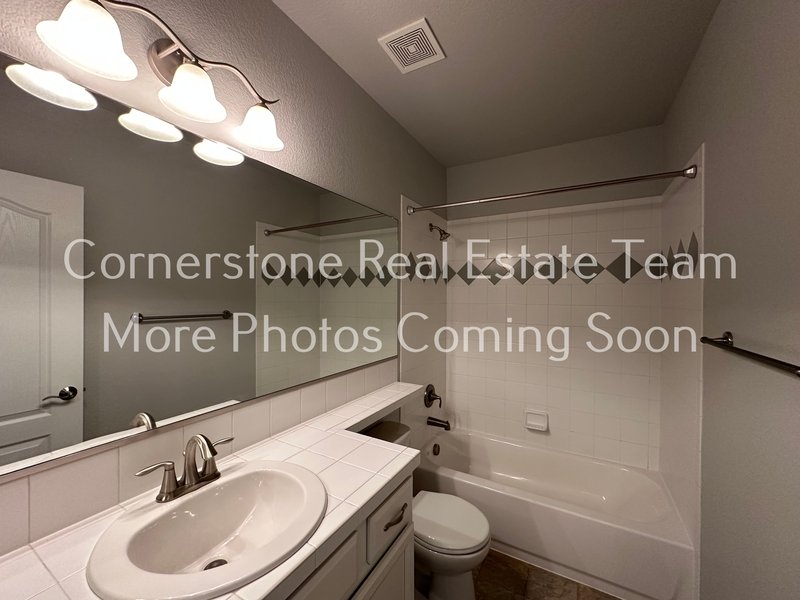 11430 Palmers Green Drive property image