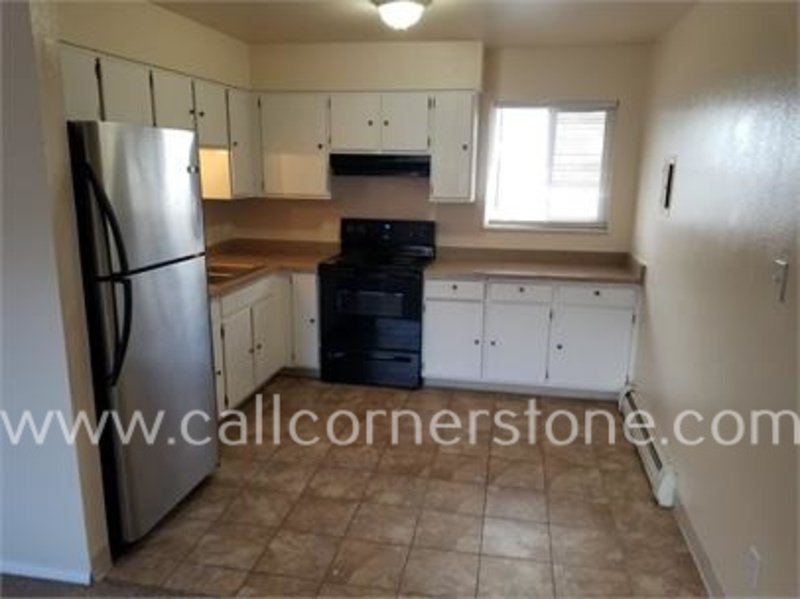 1055 Chiricahua Loop - 3 property image