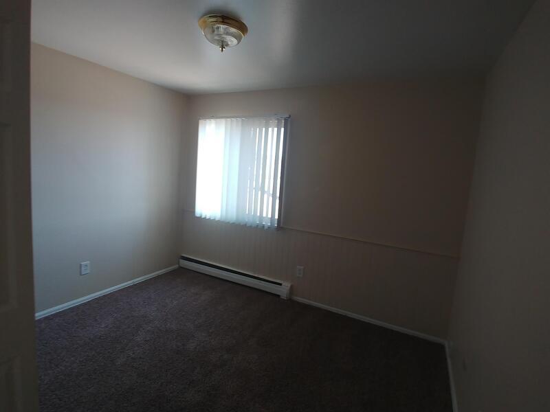 325 Cragmor Road - 302 property image