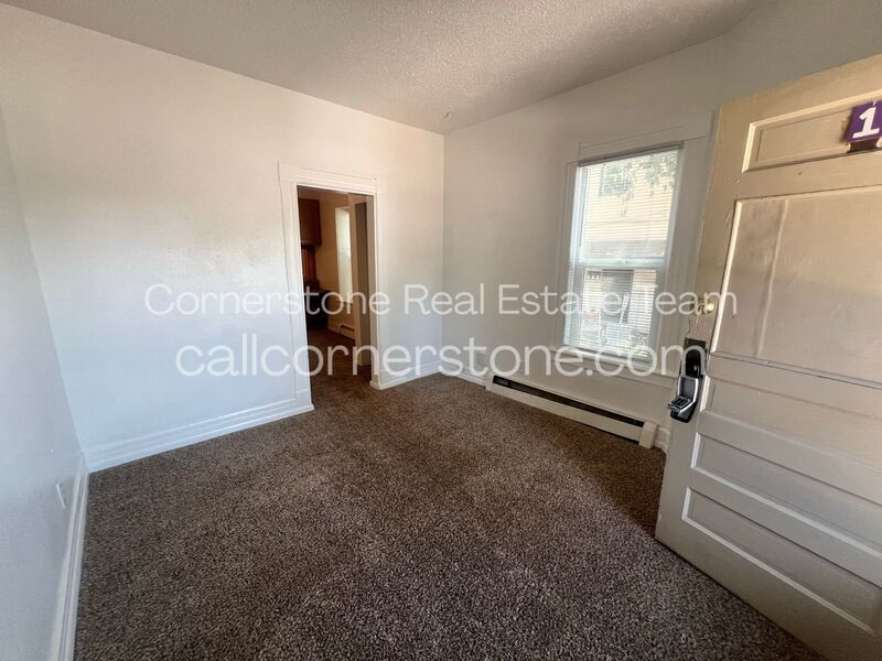 326 East Saint Vrain Street 1 property image