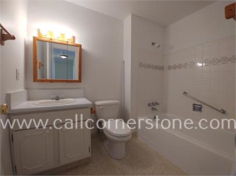 1246 Cree Drive - 1 property image