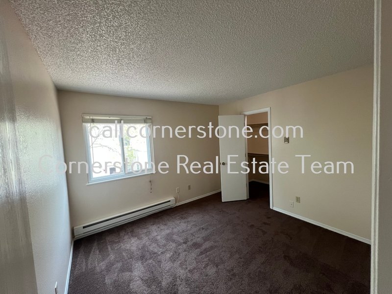 2820 W Platte Ave - A property image