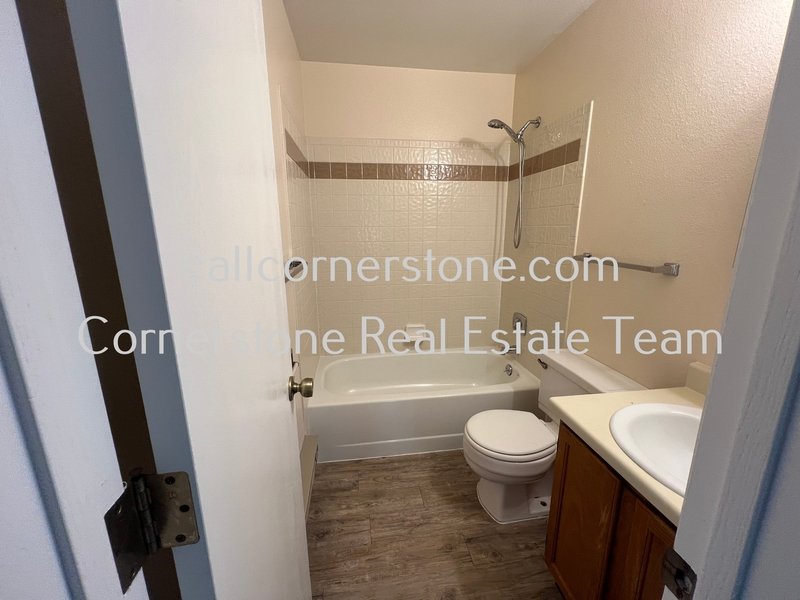 2820 W Platte Ave - A property image