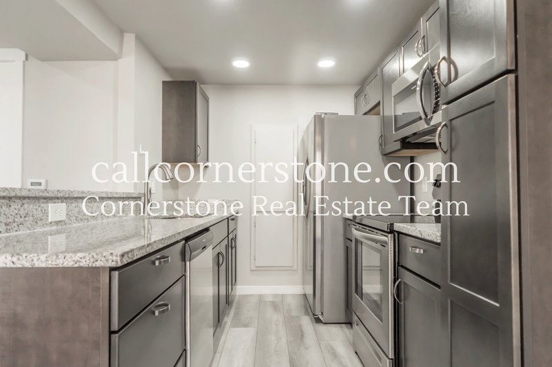 4877 Bluestem Drive property image