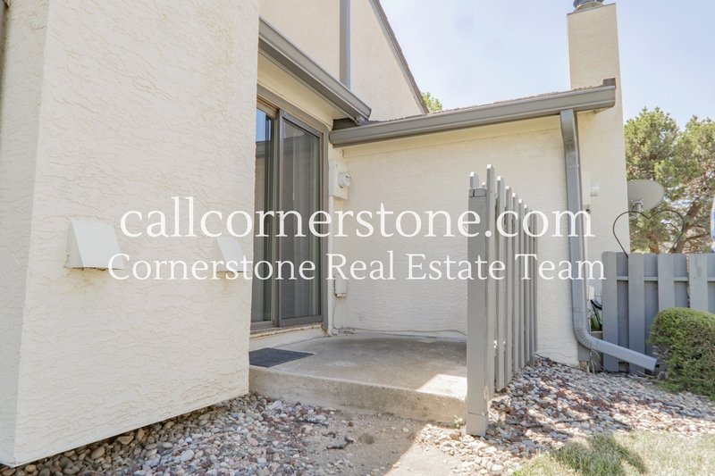 4877 Bluestem Drive property image