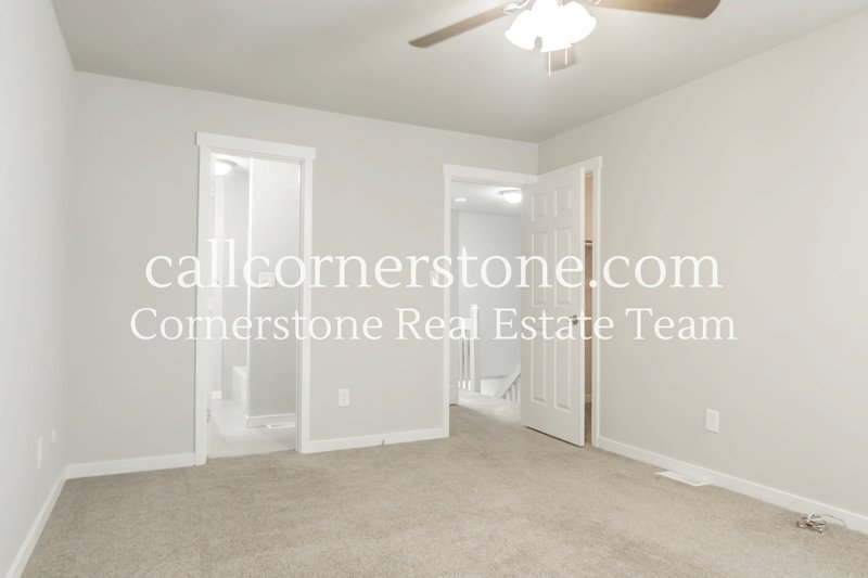 4877 Bluestem Drive property image
