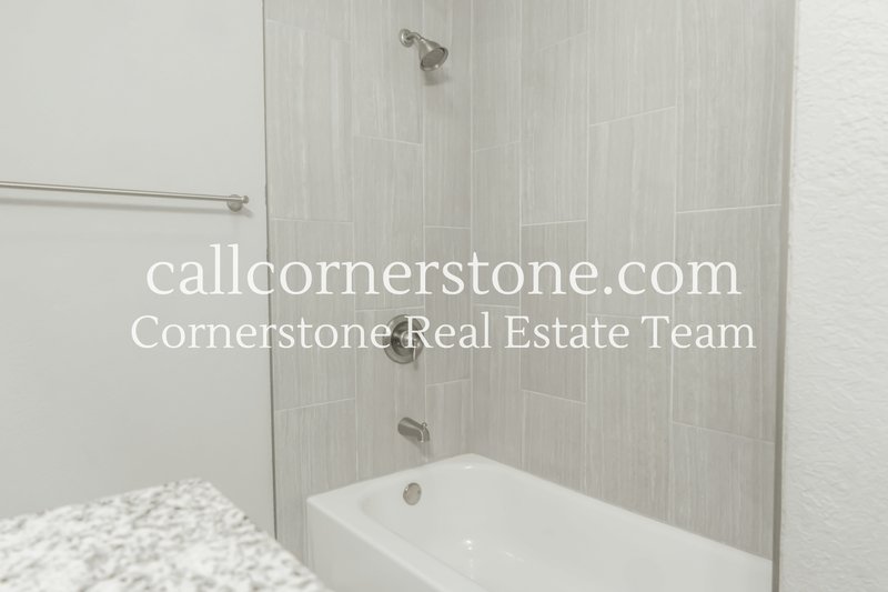 4877 Bluestem Drive property image
