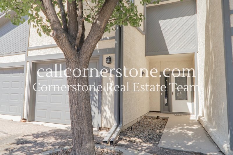 4877 Bluestem Drive property image