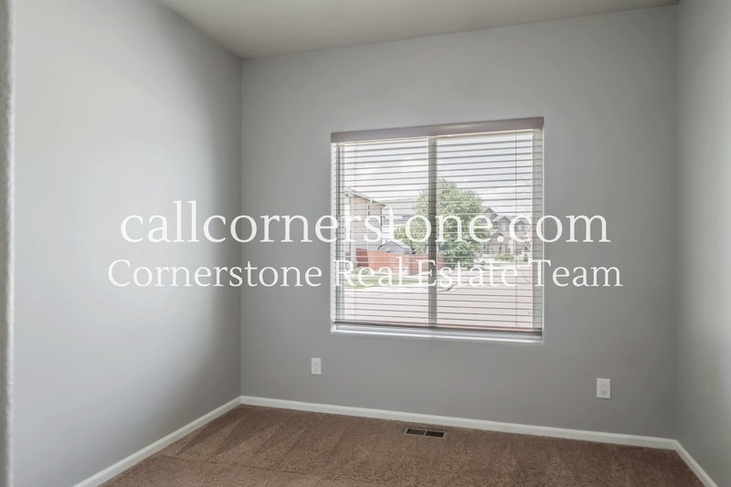10043 Seawolf Drive property image