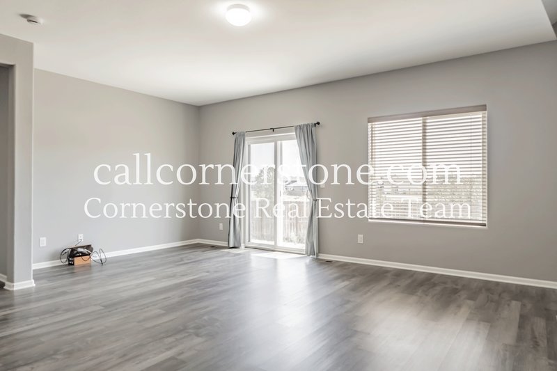 10043 Seawolf Drive property image