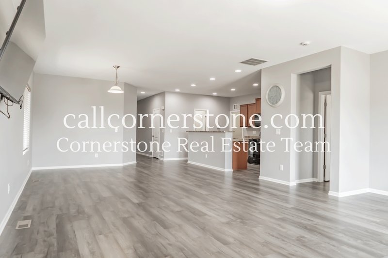 10043 Seawolf Drive property image
