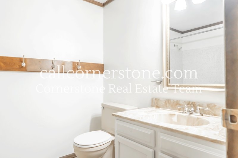 3427 Clubheights Drive property image