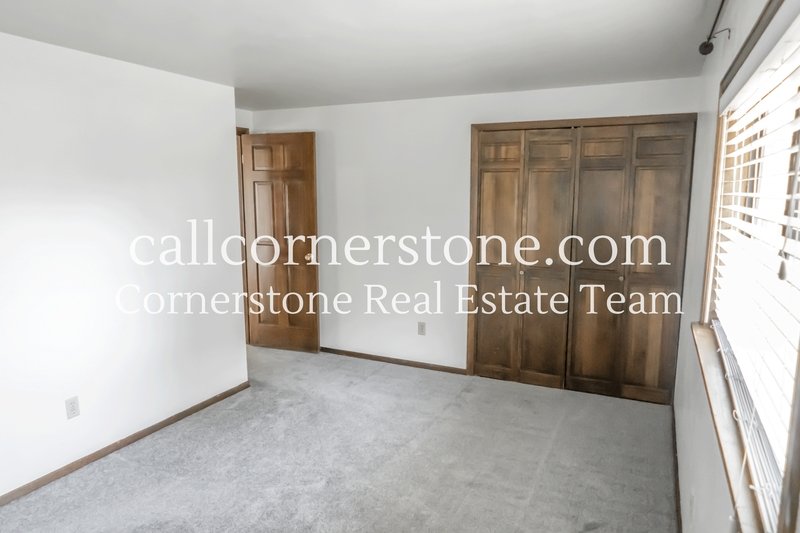3427 Clubheights Drive property image