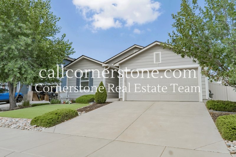 10738 Traders Parkway property image