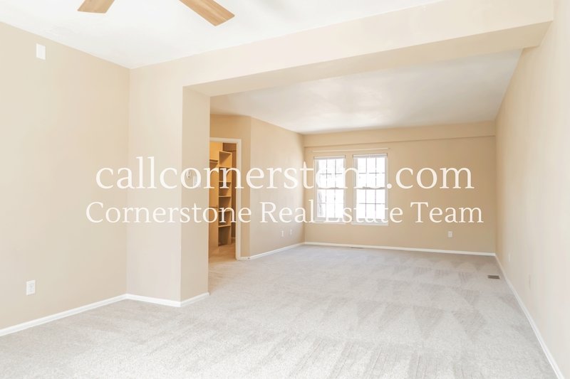 2081 Sussex Lane property image