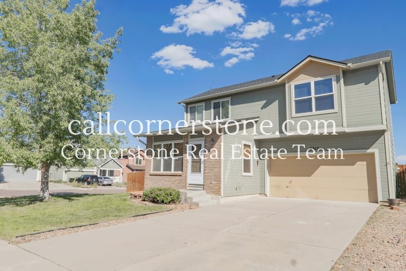 5312 Luster Drive property image