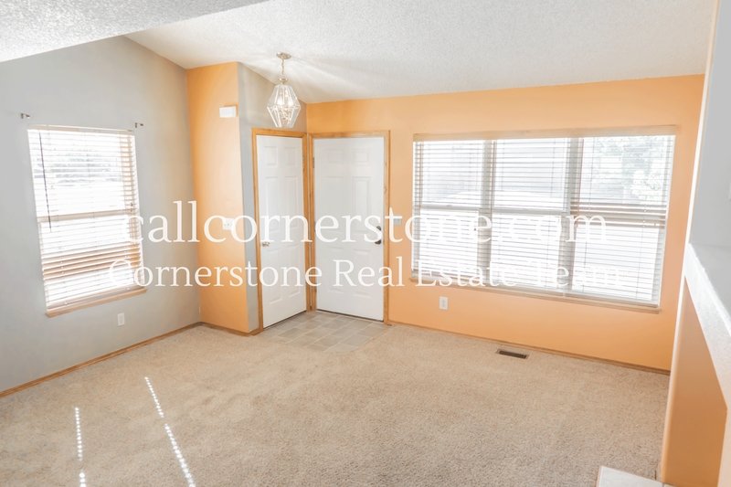 5312 Luster Drive property image