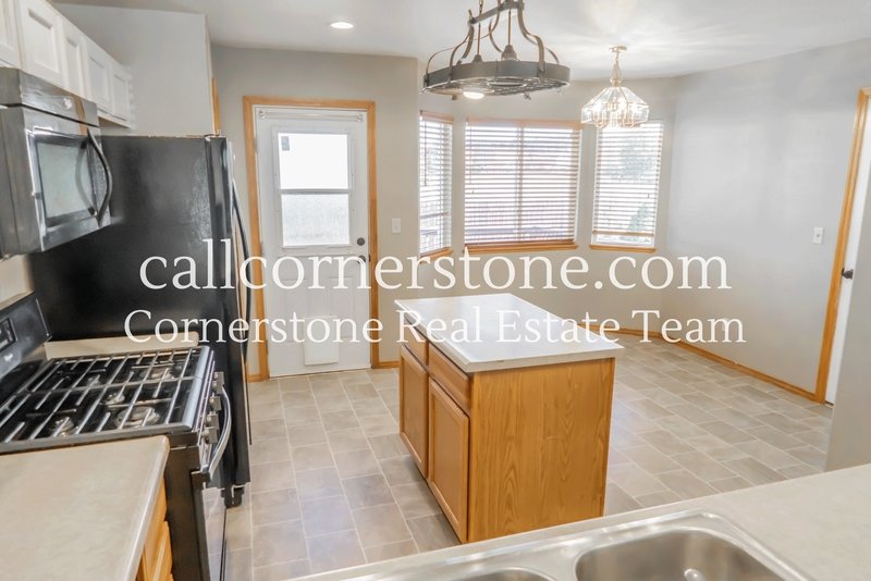 5312 Luster Drive property image