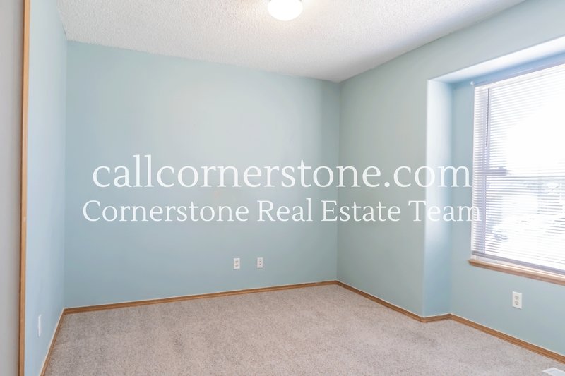 5312 Luster Drive property image