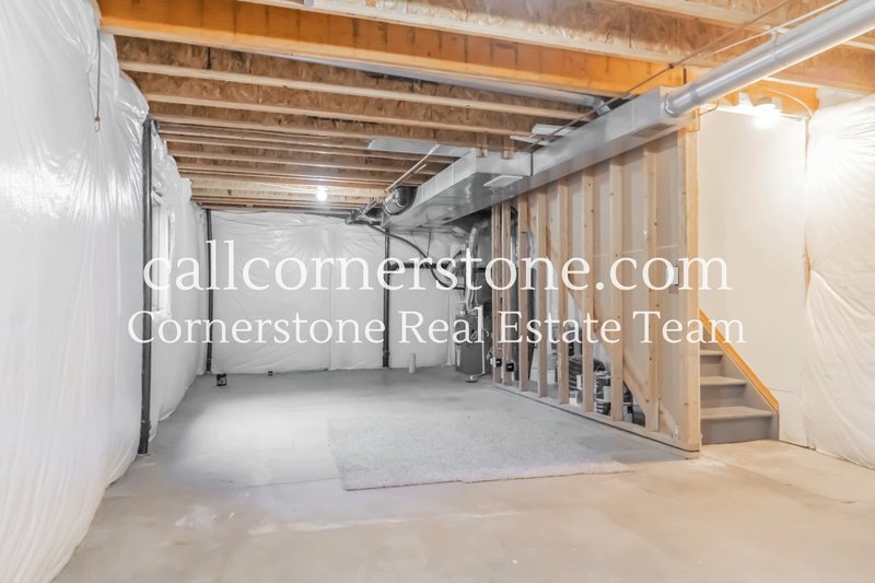 5312 Luster Drive property image