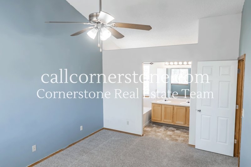 5312 Luster Drive property image