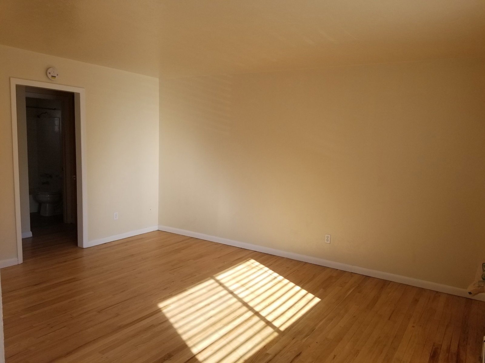 3113 Illinois Ave (TR) property image