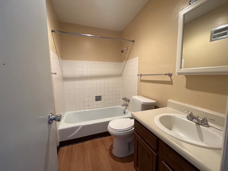 325 Cragmor Road - 209 property image