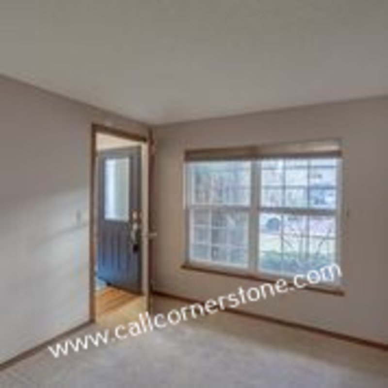 630 Fernglen Court property image