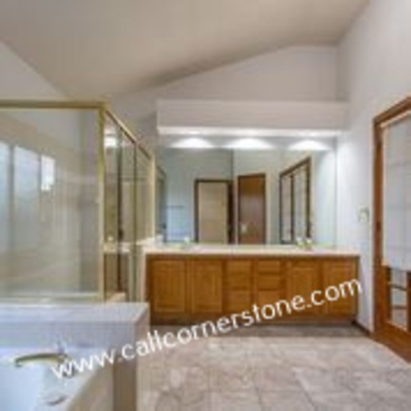 630 Fernglen Court property image