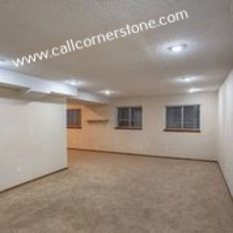 630 Fernglen Court property image