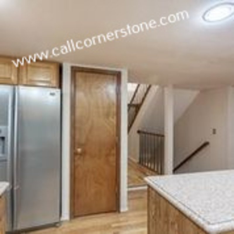 630 Fernglen Court property image