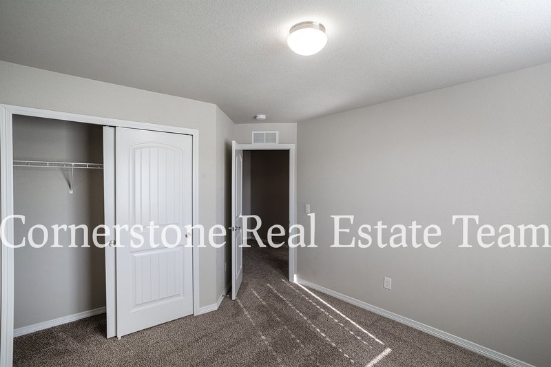 10758 Saco Drive property image